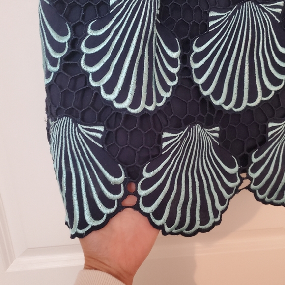 ⭐️Lily Pulitzer Dress - Picture 3 of 6